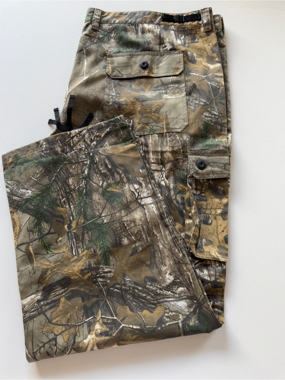 EUC Men's Wall's Realtree Camouflage Cargo Pants Realistic Forest Camo Size 3XL